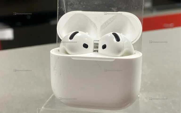 Apple AirPods 4
