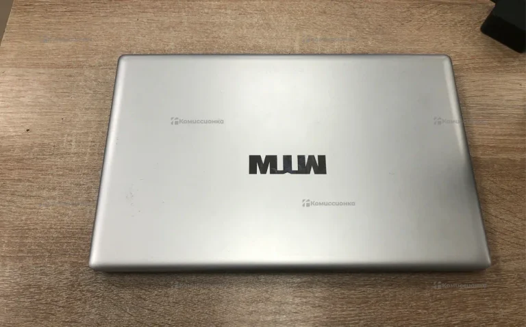 Ноутбук  noneme