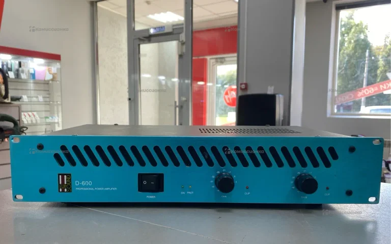 Профессиональный усилитель мощности Eurosound D-60