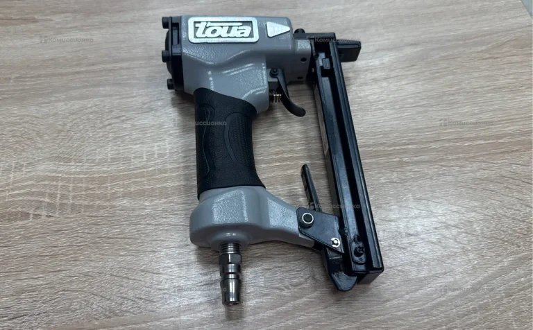 Гвоздезабивной пистолет Скобозабивной пистолет Tou