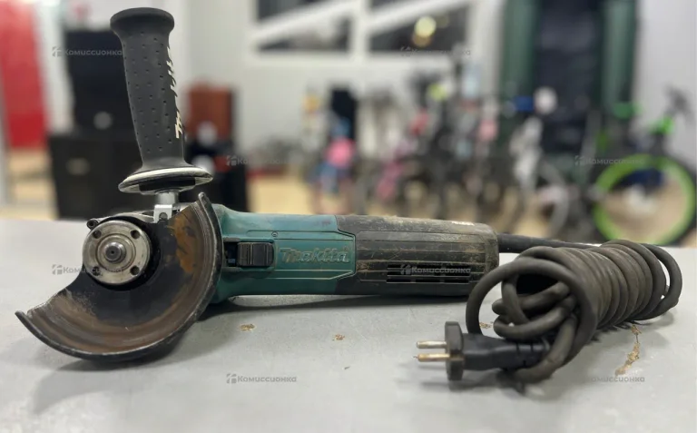 УШМ Makita GA5090
