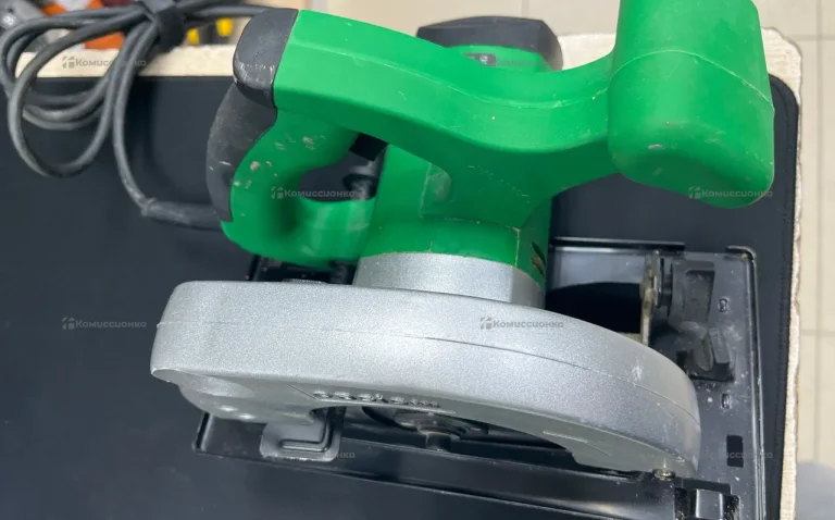 Циркулярная пила OASIS PC-140