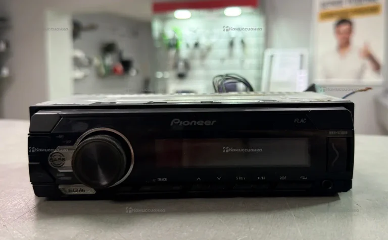 Автомагнитола  Pioneer MVH-S110UB