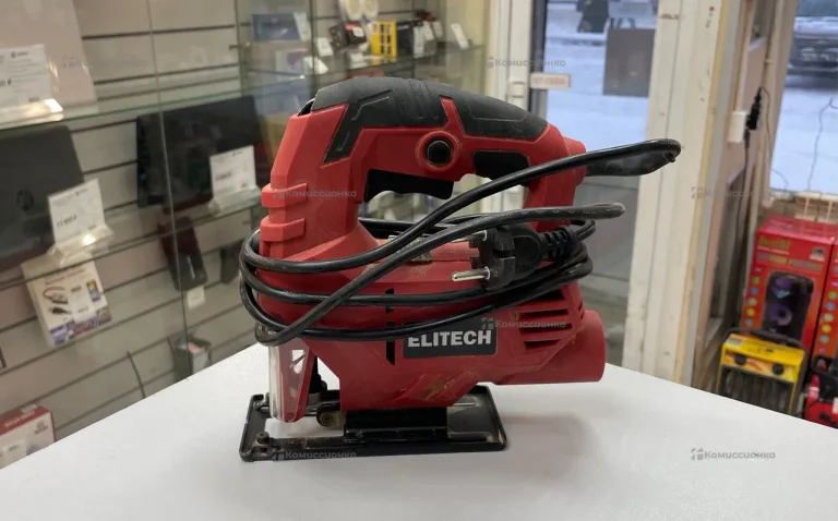 Лобзик Elitech ПЛ 0560ЛЭ