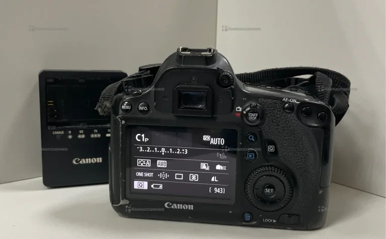 Фотоаппарат Canon EOS 6D