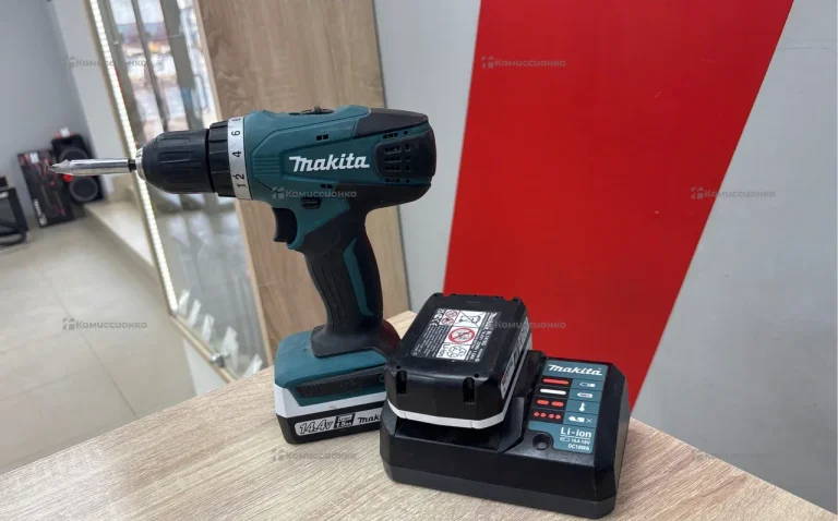Дрель-шуруповерт makita DF347D