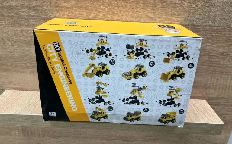 Детский трактор на пульте 8013