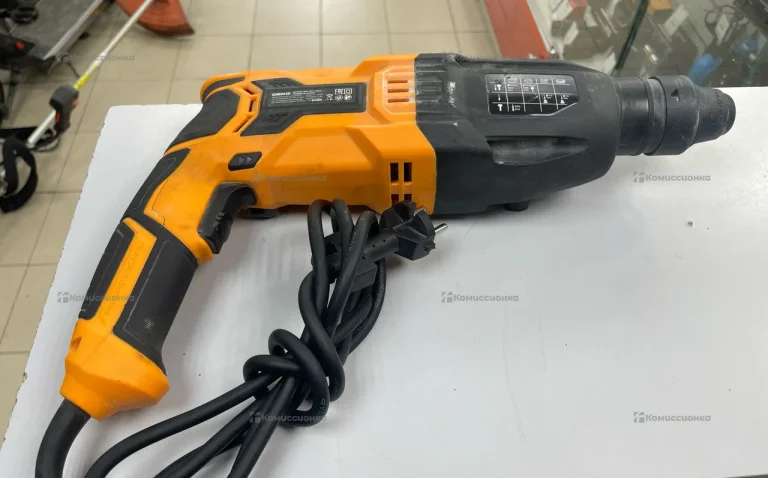 Перфоратор Deko dkh1050