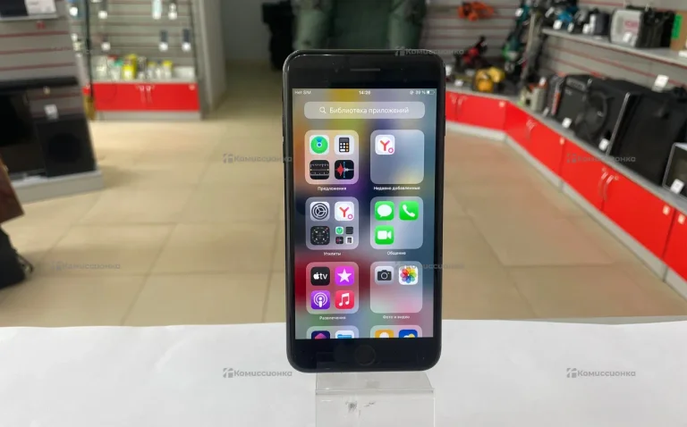 Apple iPhone 7 Plus 3/32 ГБ