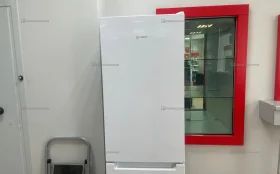 Купить Холодильник indesit ds 318 w б/у , в Кострома Цена:9900рублей