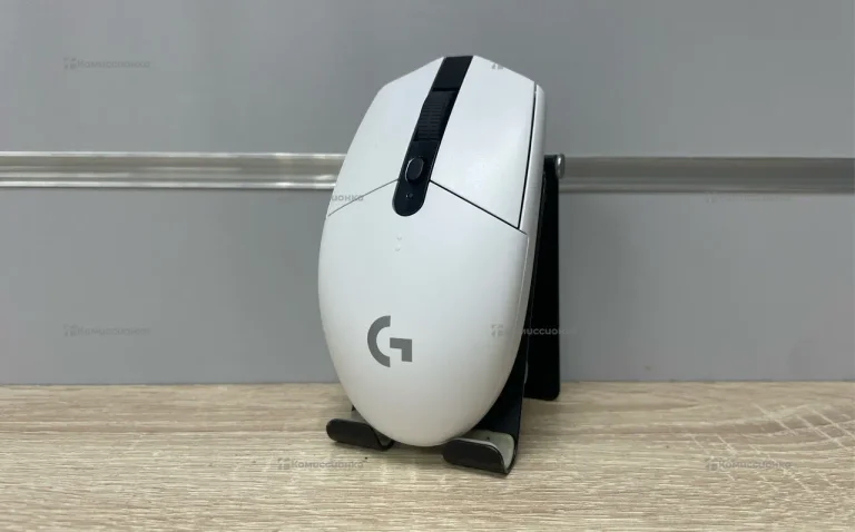 Беспроводная мышь Logitech G304