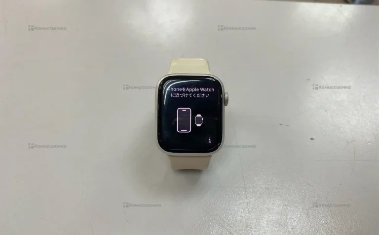 Часы Apple Watch Series 8 45mm