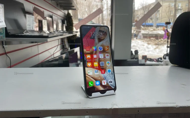 Huawei nova Y61 4/128 ГБ