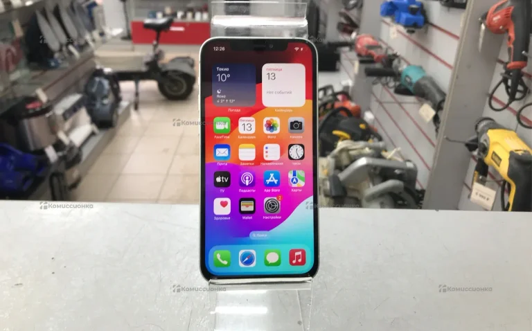 Apple iPhone 12 4/128 ГБ