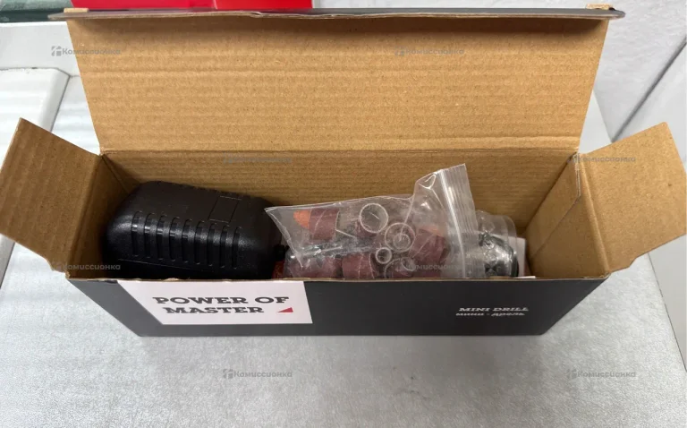 Гравер с насадками Hilda