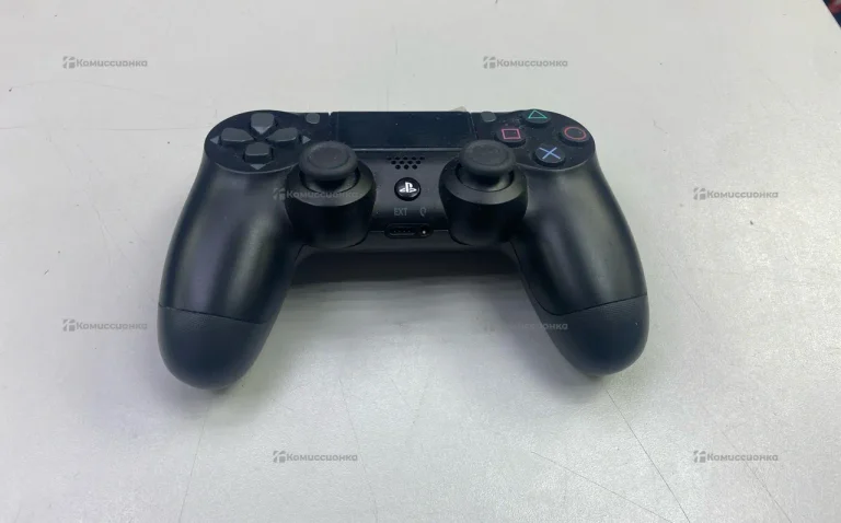 Джойстик Sony PlayStation 4
