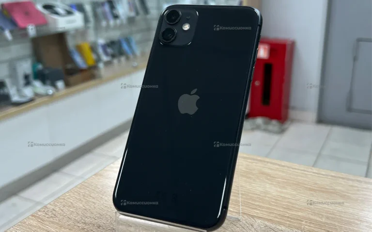 Apple iPhone 11 4/64 ГБ