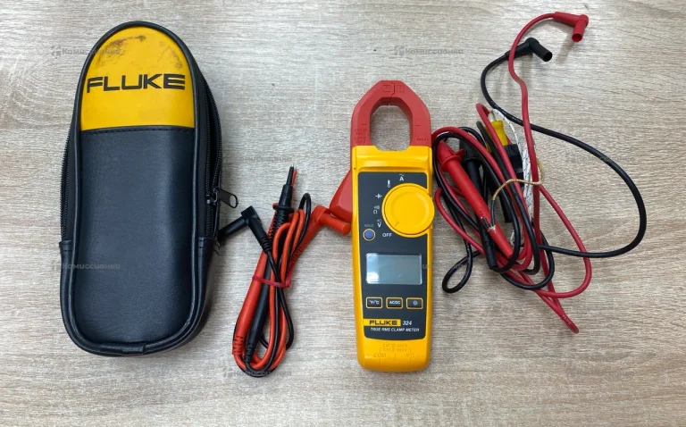 Токоизмерительные клещи Fluke 324