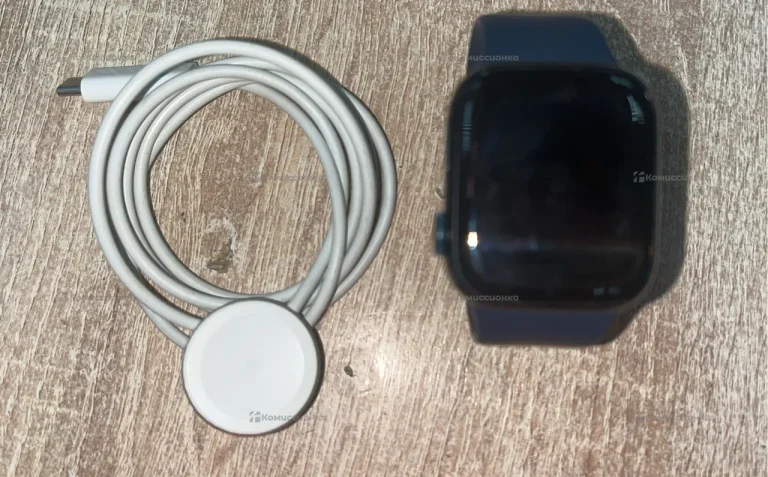 Часы Apple Watch Series 8 41mm