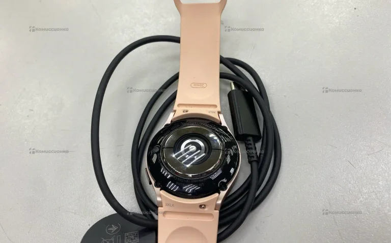 Часы  Samsung Galaxy Watch 5