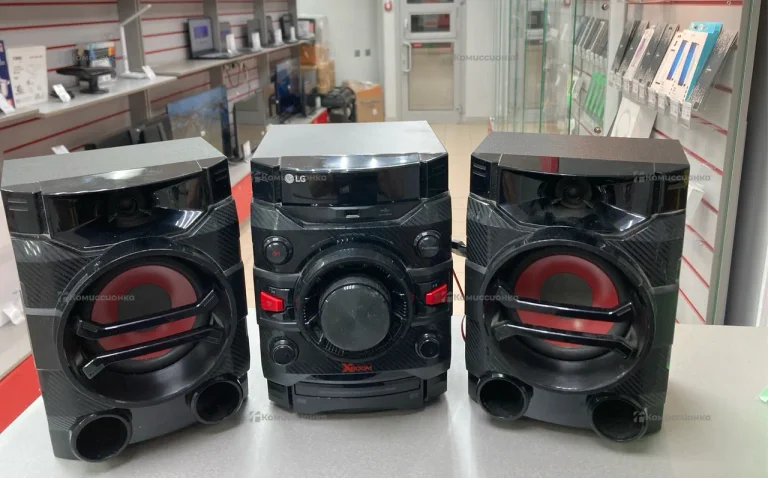 Муз центр LG