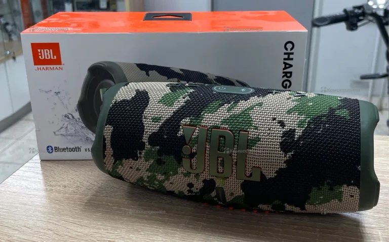 Колонка  JBL CHARGE 5