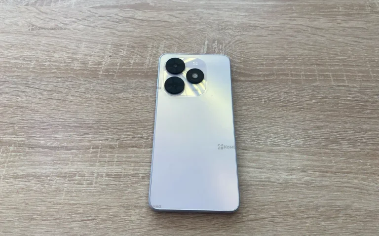 Tecno Spark Go 2024 3/64 ГБ