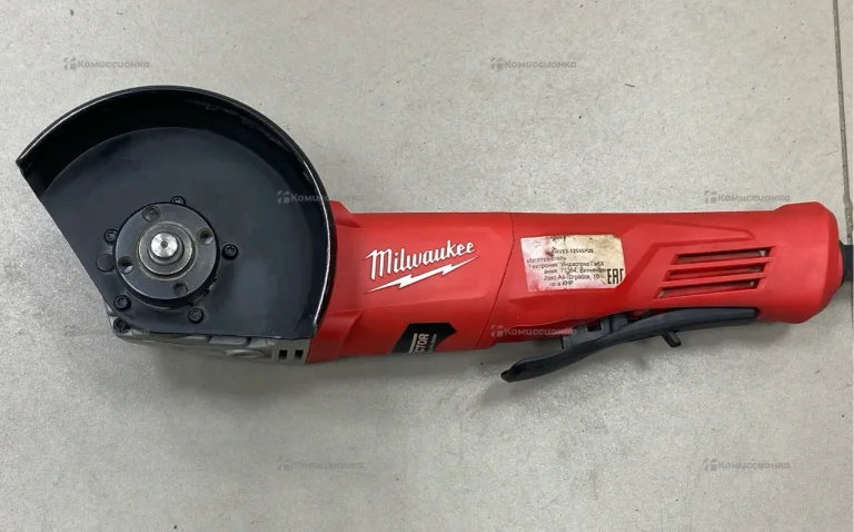 УШМ Milwaukee AGV 13-125 xcpde