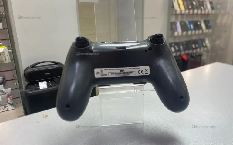 Джойстик PS4