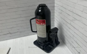 Купить Домкрат Horse Power 12 Т б/у , в Москва и область Цена:2500рублей