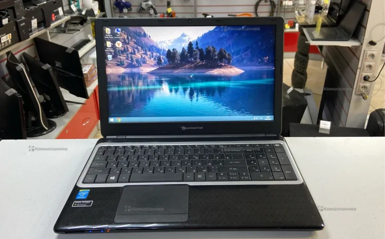 Ноутбук Packard dell Z5WT1