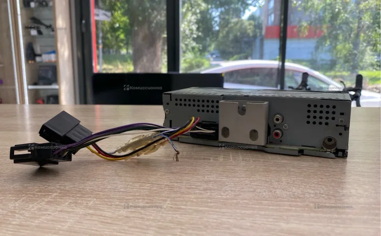 Автомагнитола  Pioneer MVH-170UBG