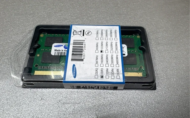 Оперативная память Samsung DDR3 4 ГБ 1333 MHz