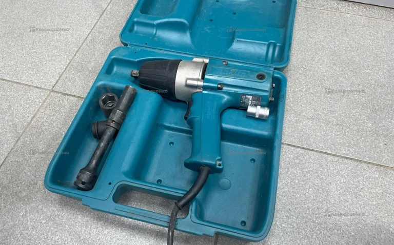Гайковерт сетевой Makita 6905B
