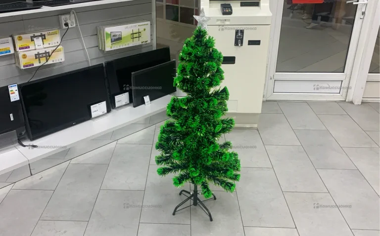 Искусственная елка