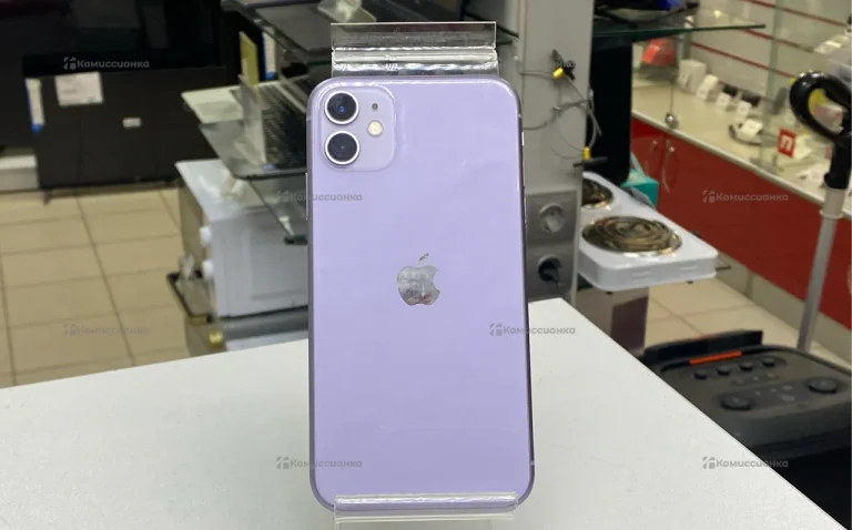 Apple iPhone 11 4/128 ГБ