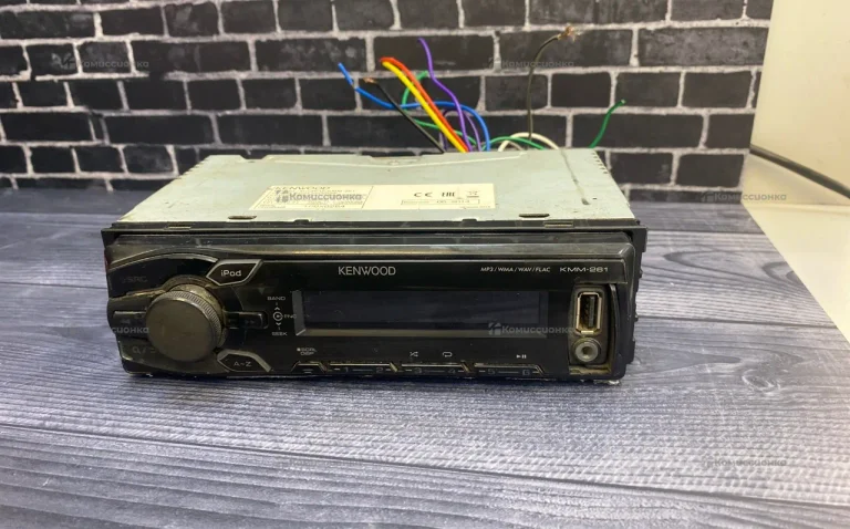 Автомагнитола kenwood kmm-261