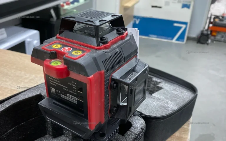 Нивелир Elitech ЛП 16Л-ЗЕЛ