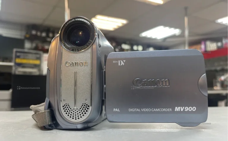 Видеокамера canon MV900