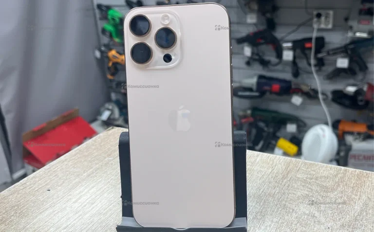 Apple iPhone 16 Pro Max 8/256 ГБ