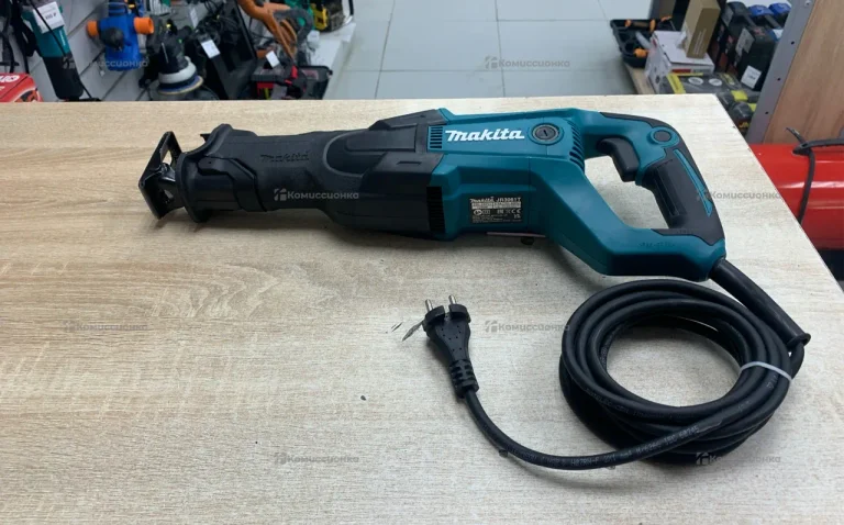 Электропила Makita JR3061T