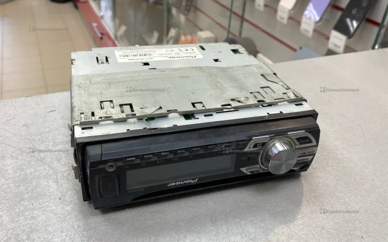 Автомагнитола  Pioneer DEH-1500UBG