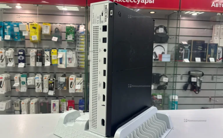 Приставка Xbox One S 1 TB