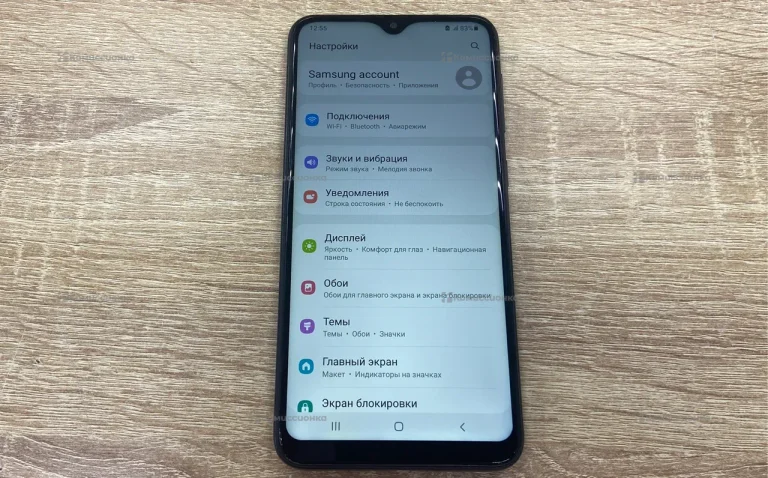 Samsung Galaxy A10 3/32 ГБ