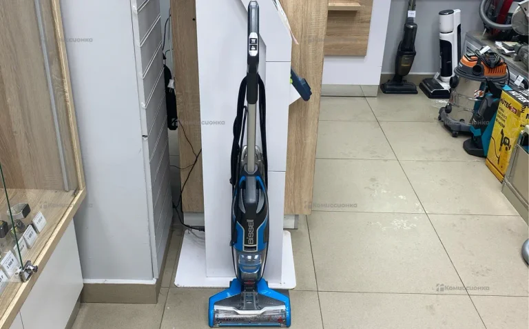 Моющий Пылесос  bissell 17132