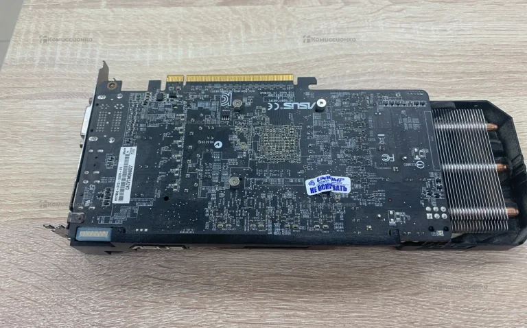 Видео карта Radeon asus HD7800
