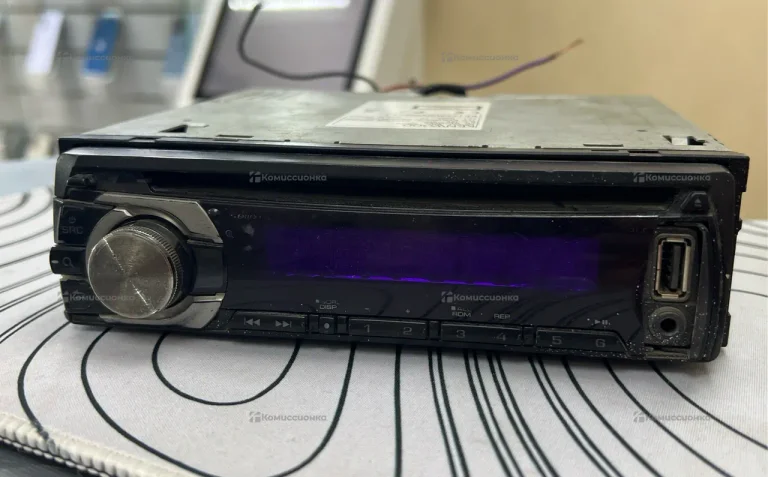 Автомагнитола  Kenwood led-4554U