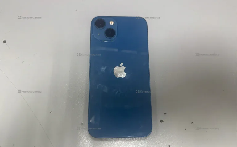 Apple iPhone 13 4/128 ГБ