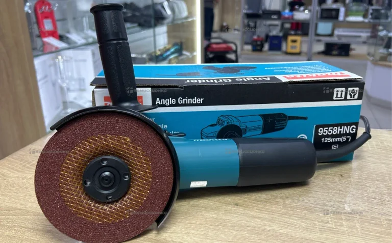 УШМ Makita 9558HNG